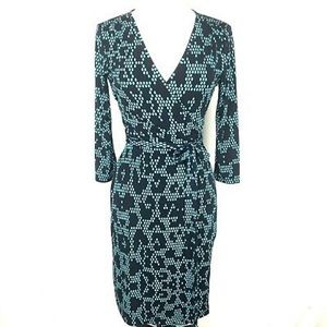 Banana Republic dot- hearted wrap around dress